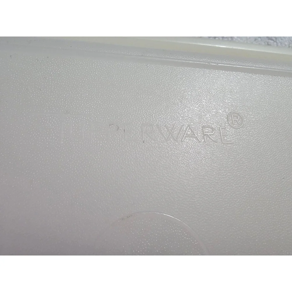 Tupperware Tray Vintage Serving Dish‎ Rectangle Container Beige